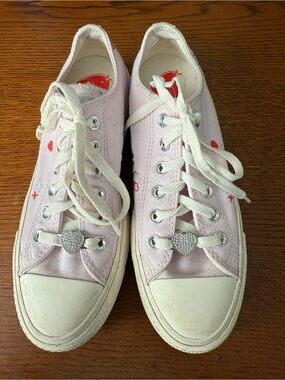 Converse All Star Lift Y2K Lilac Sneakers Sz 7 Platform Chuck Taylor EUC Hearts
